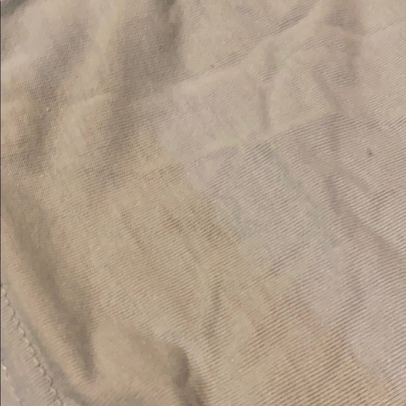 A very cropped top. - Picture 3 of 3